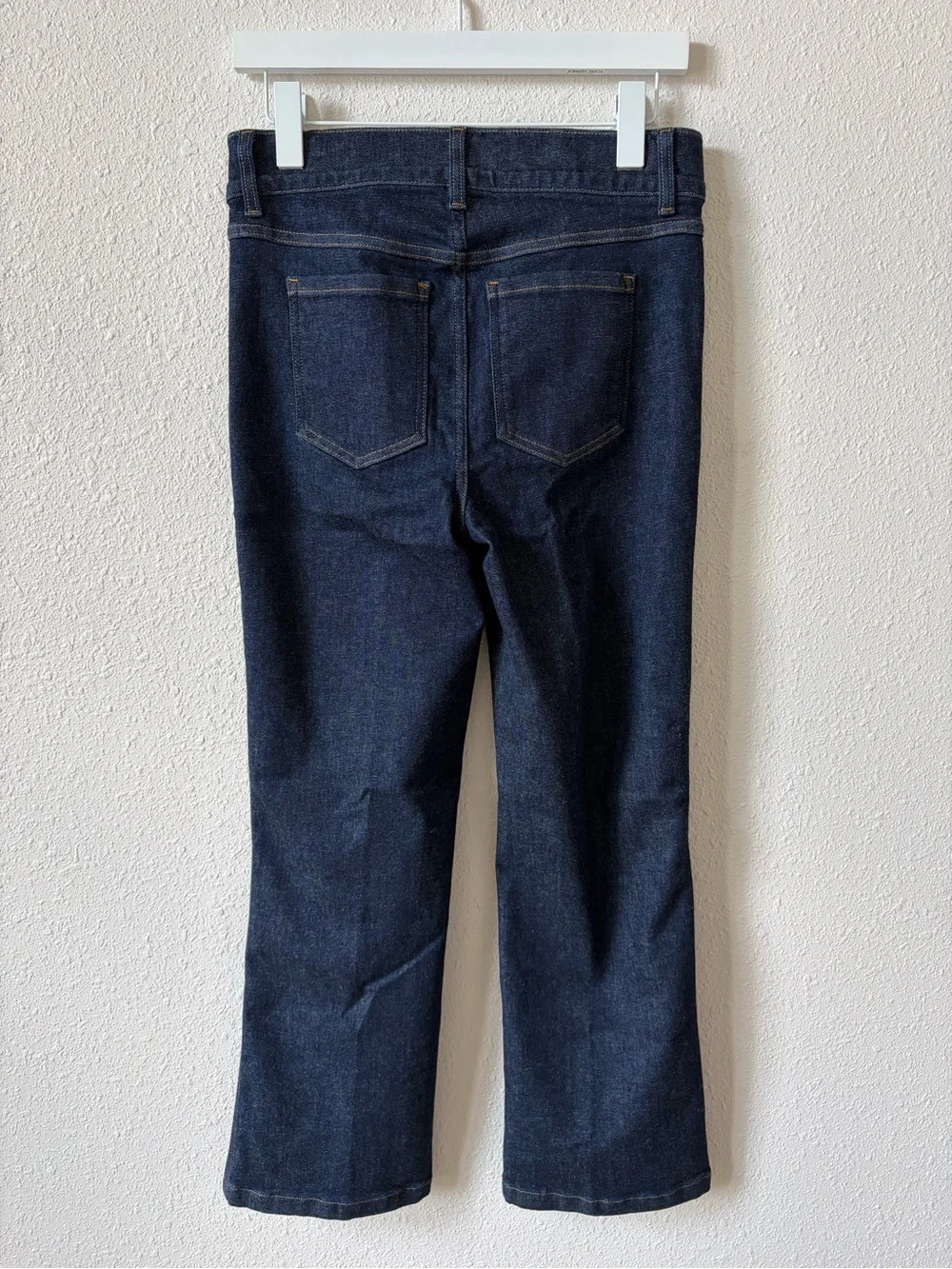 SPANX EveryWear Pull On Kick Flare Jeans Size Medium Raw Indigo